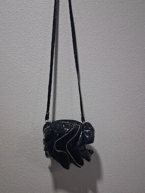 Steve Madden Black Ruffle Zip Crossbody Bag